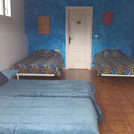 Hostal A La Sombra Del Laurel ナバレテ エクステリア 写真