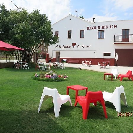 Hostal A La Sombra Del Laurel ナバレテ エクステリア 写真