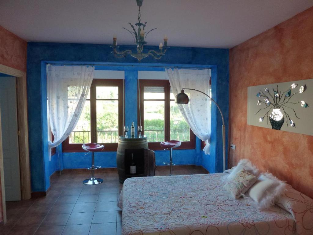 Hostal A La Sombra Del Laurel ナバレテ エクステリア 写真