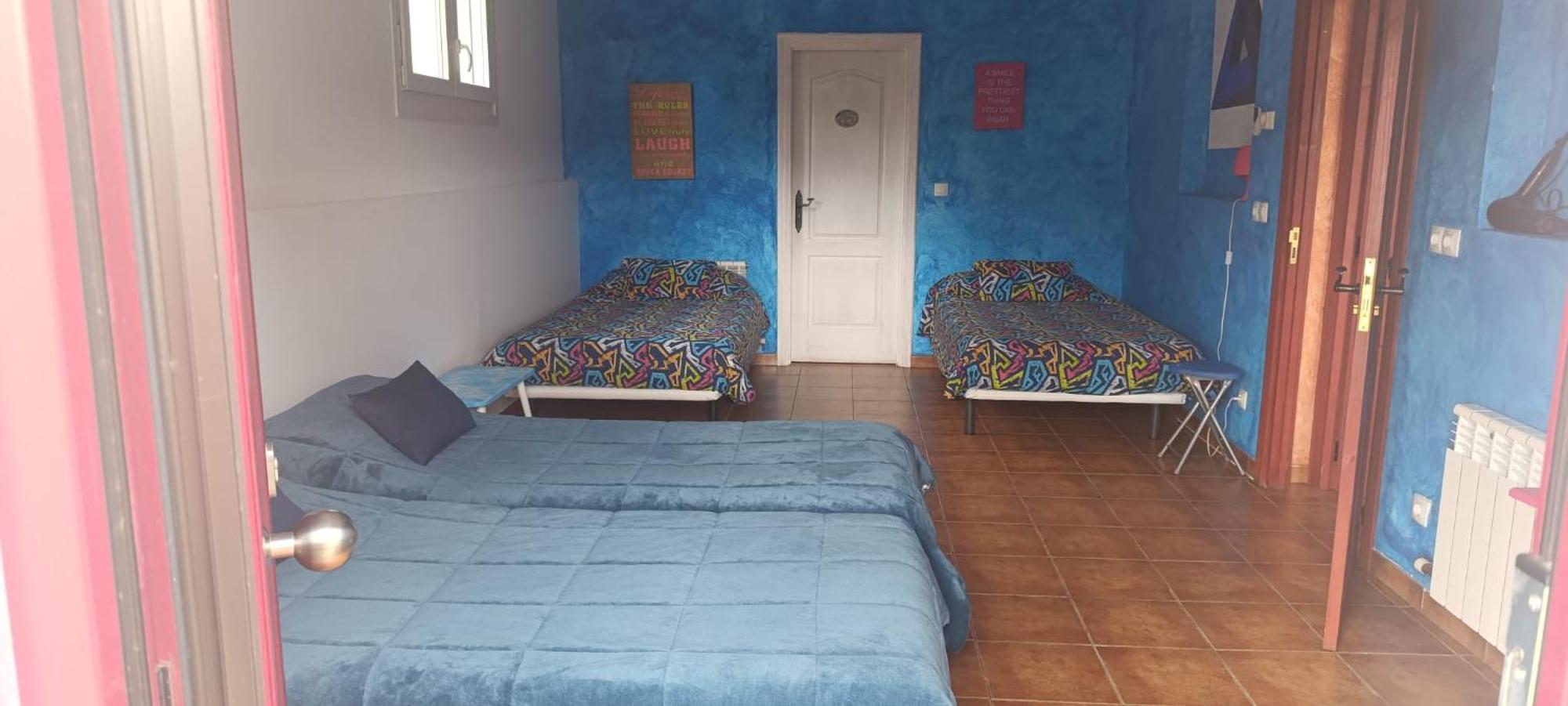 Hostal A La Sombra Del Laurel ナバレテ エクステリア 写真