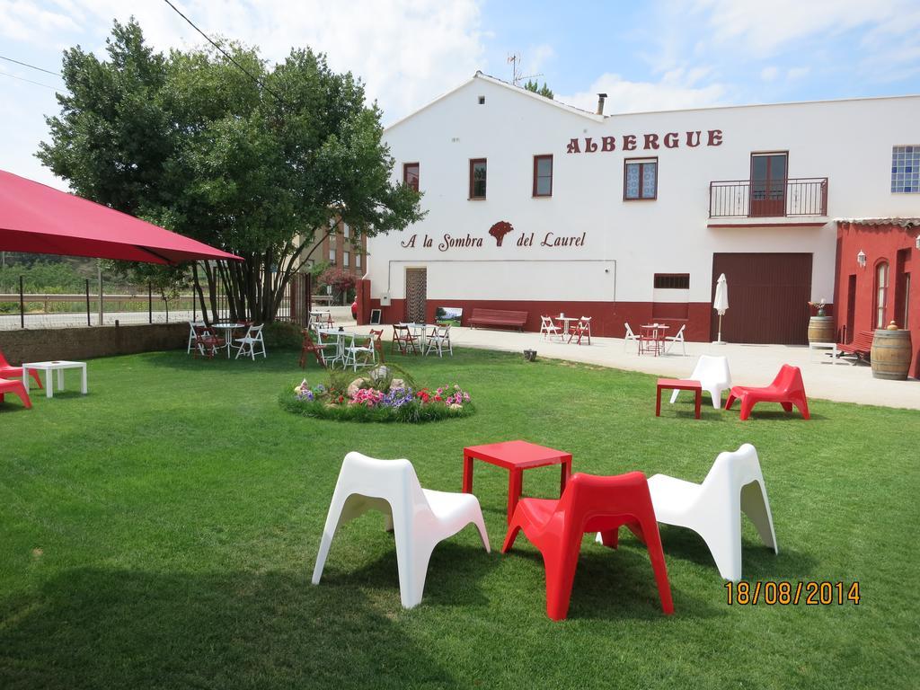 Hostal A La Sombra Del Laurel ナバレテ エクステリア 写真