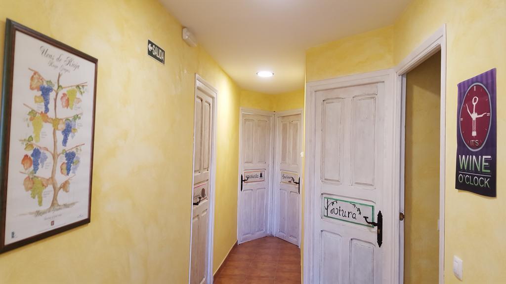 Hostal A La Sombra Del Laurel ナバレテ エクステリア 写真